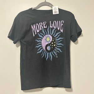 Kohls graphic tee
